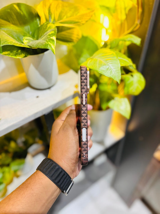 Luxo Carbon X - Online lifestyle - Luxo Carbon X