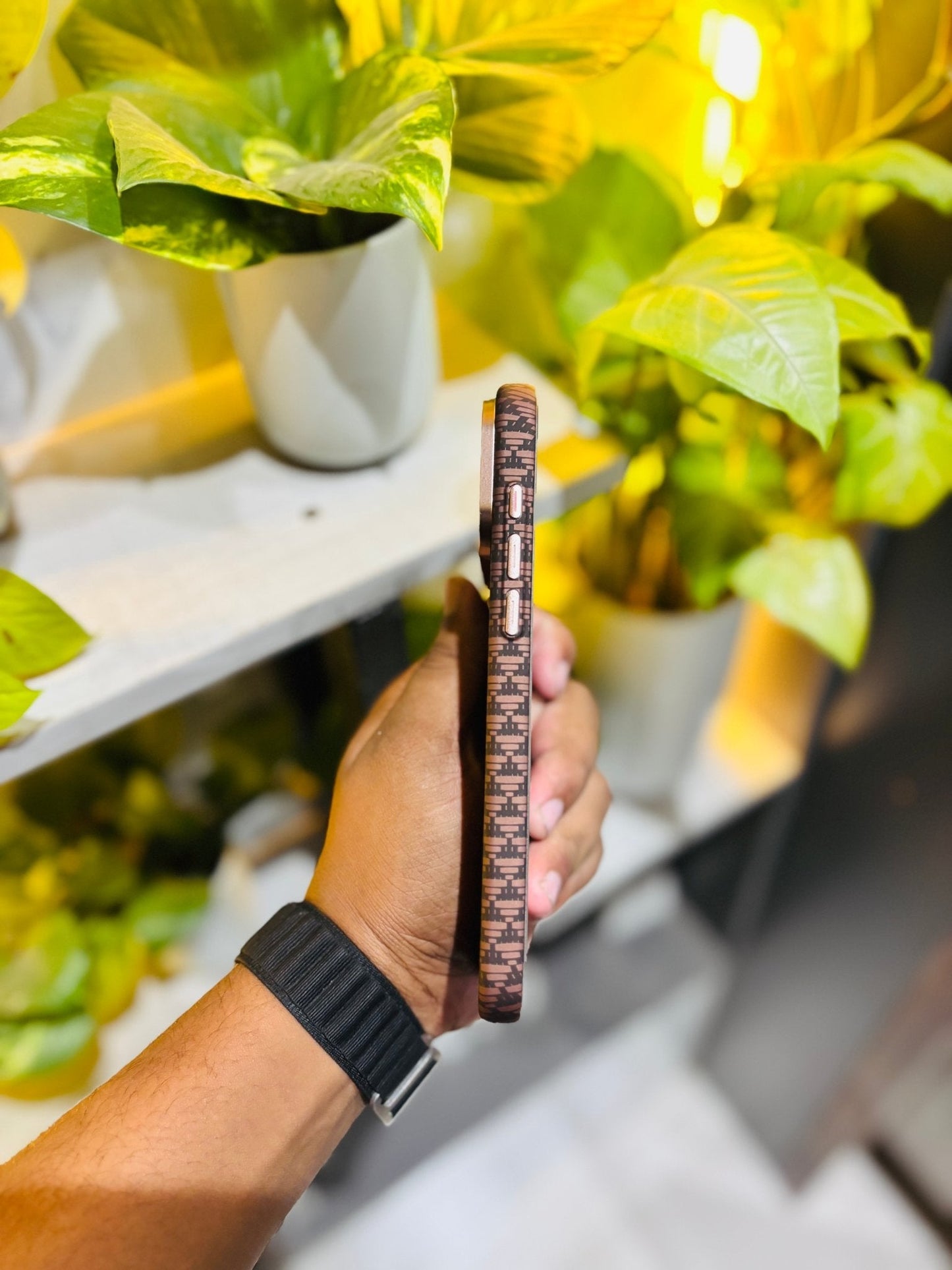 Luxo Carbon X - Online lifestyle - Luxo Carbon X