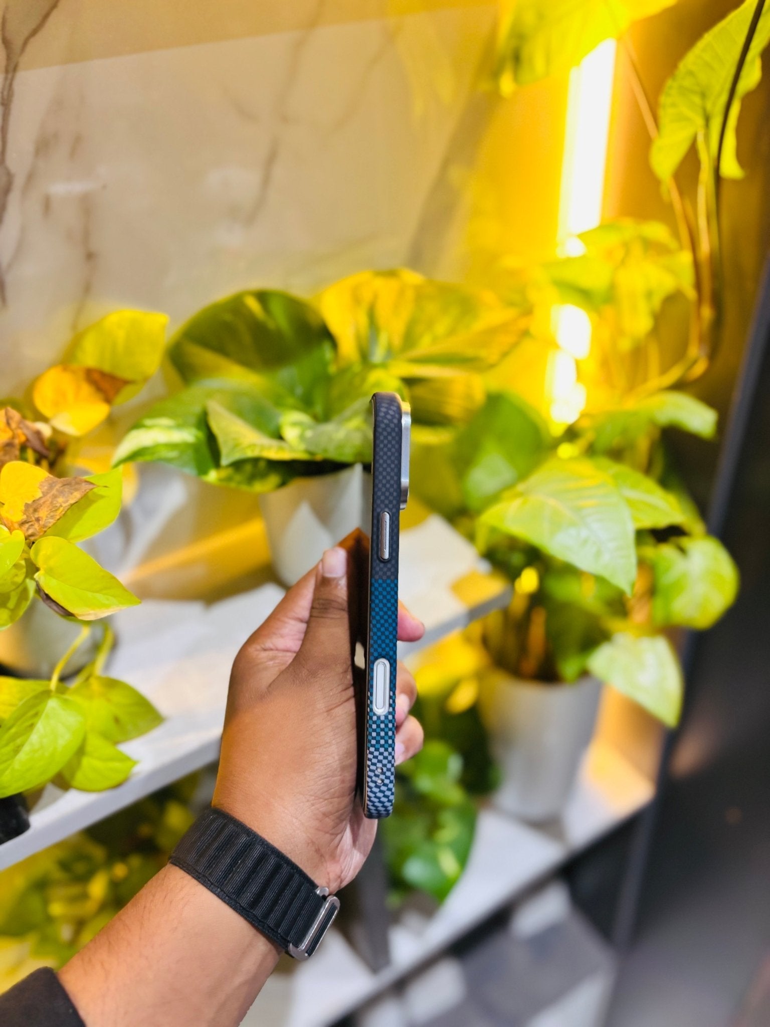 Luxo Blue Edition - Online lifestyle - Luxo Blue Edition