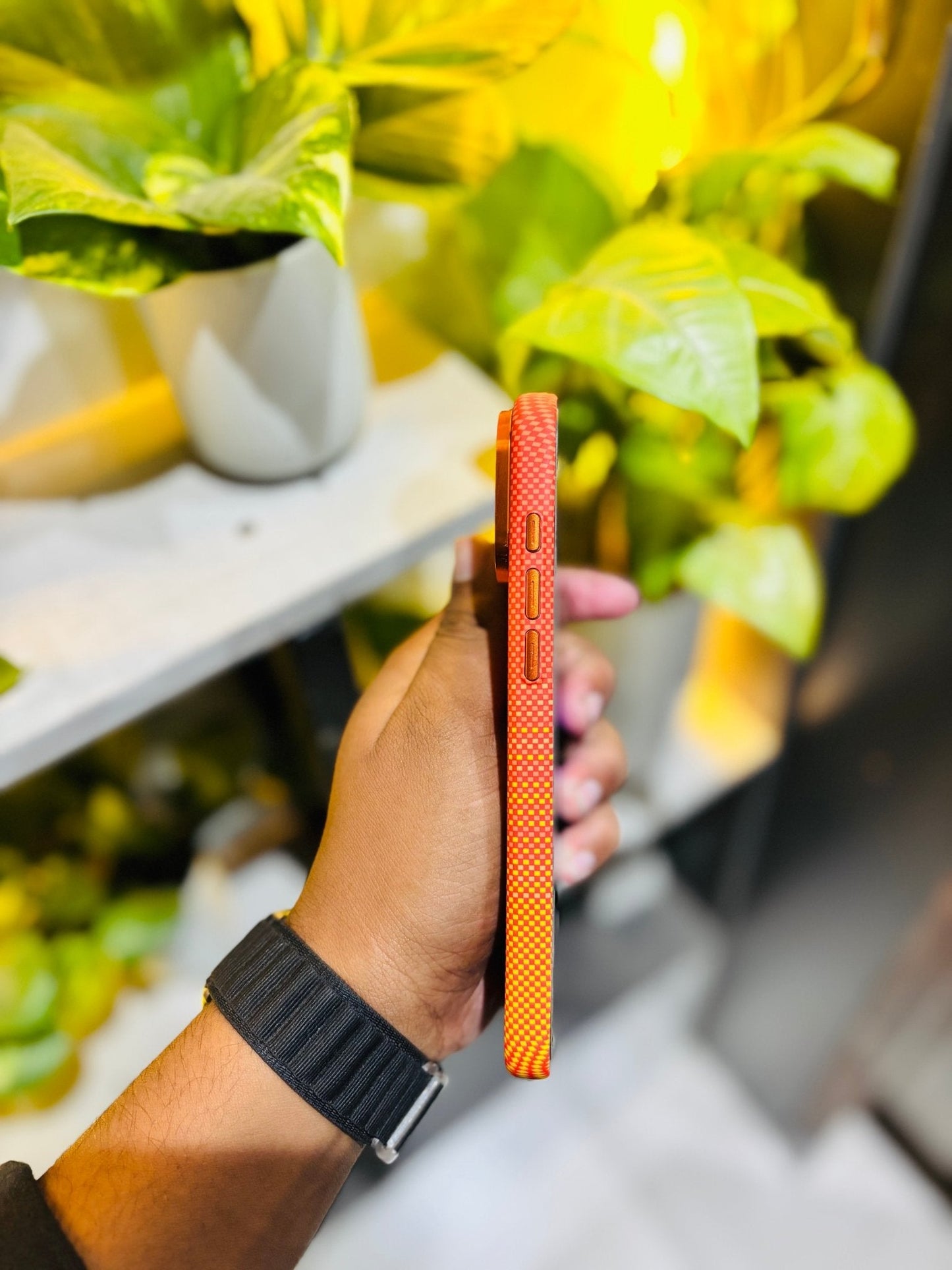 Luxo Crimson Flame - Online lifestyle - Luxo Crimson Flame